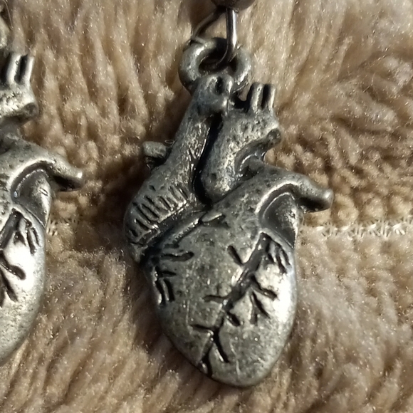 Handcrafted  Heart Earrings ,Silvertone Punk ,Emo Alternative Style - Picture 2 of 4